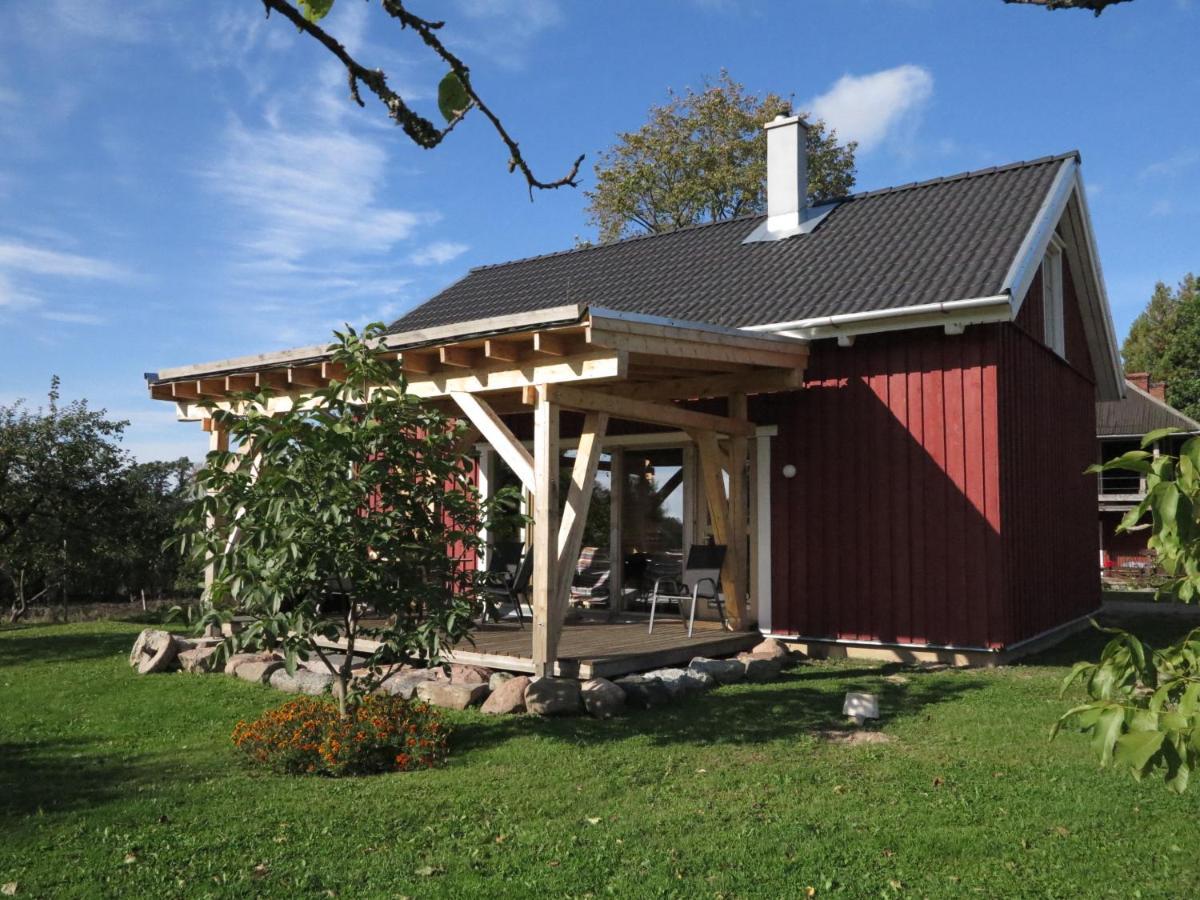 Gasthaus Mednieki Kalvene Krusati Exterior foto